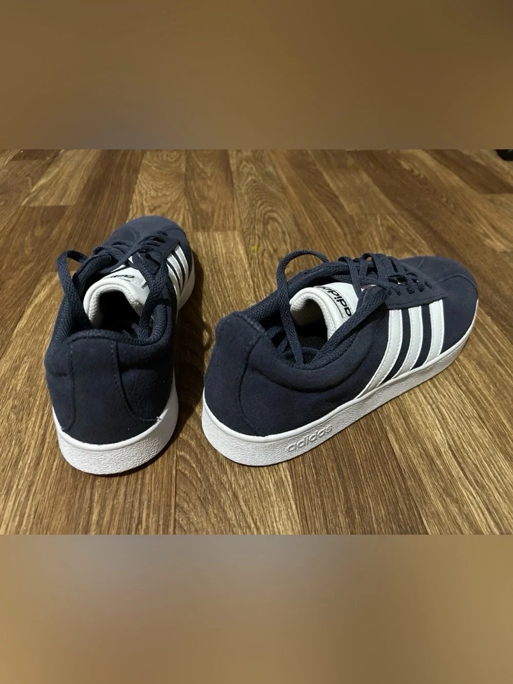 Adidas Blue Suede Low Top Athletic Sneakers Women's Size 7 - Picture 2 of 5